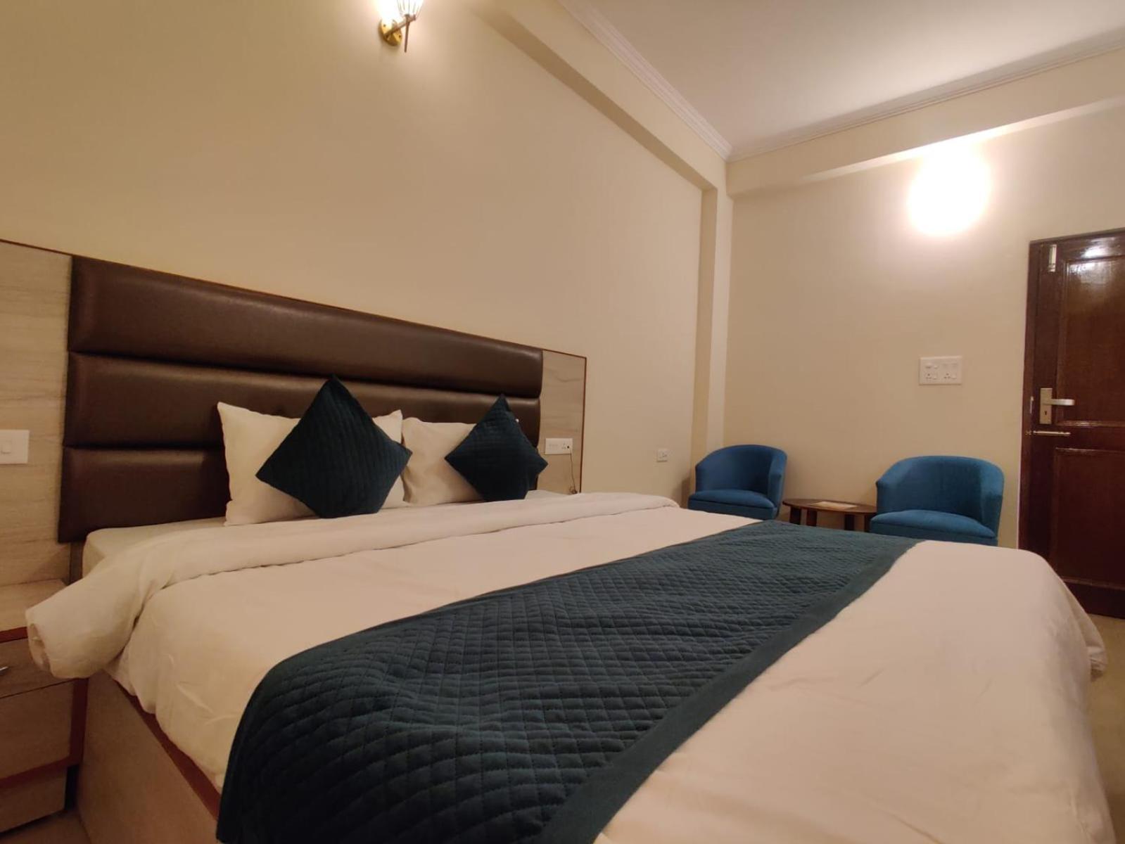 Devaaya Palace Rishīkesh Eksteriør billede